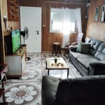 Casa 2 dorm con local