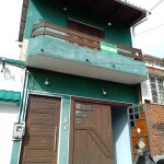 Casa 2 dorm cerca de terminal