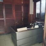 Hotel con 19 dorm + restaurante